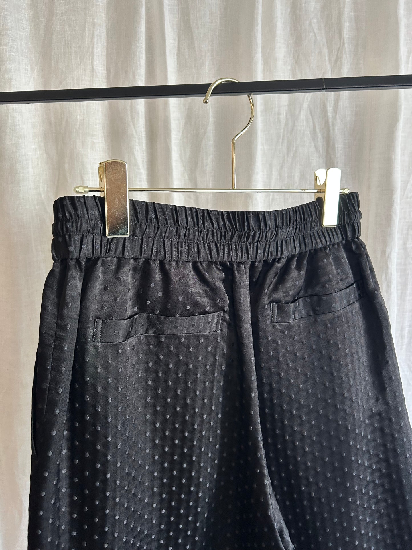 レーヨンドットジャガードドロストパンツ