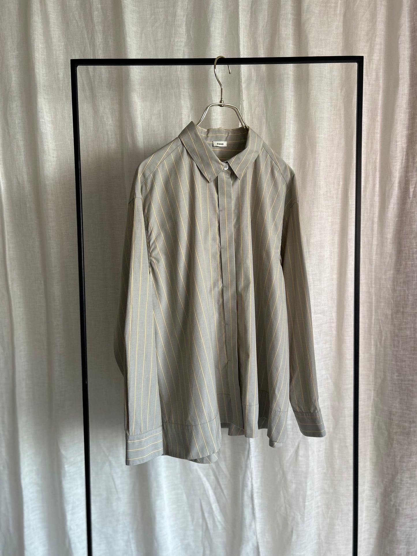 25AW バックフレアシャツ