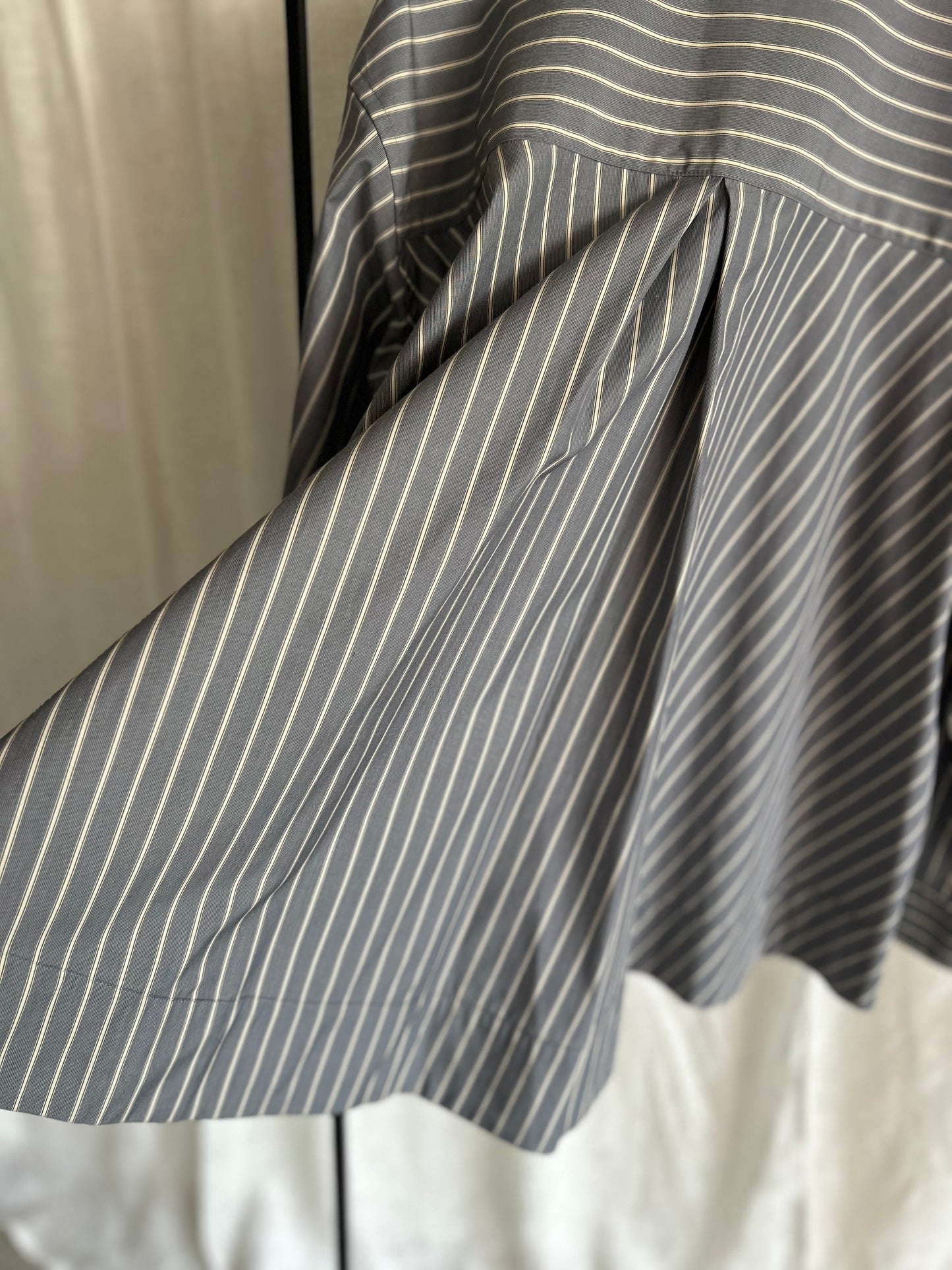 25AW バックフレアシャツ