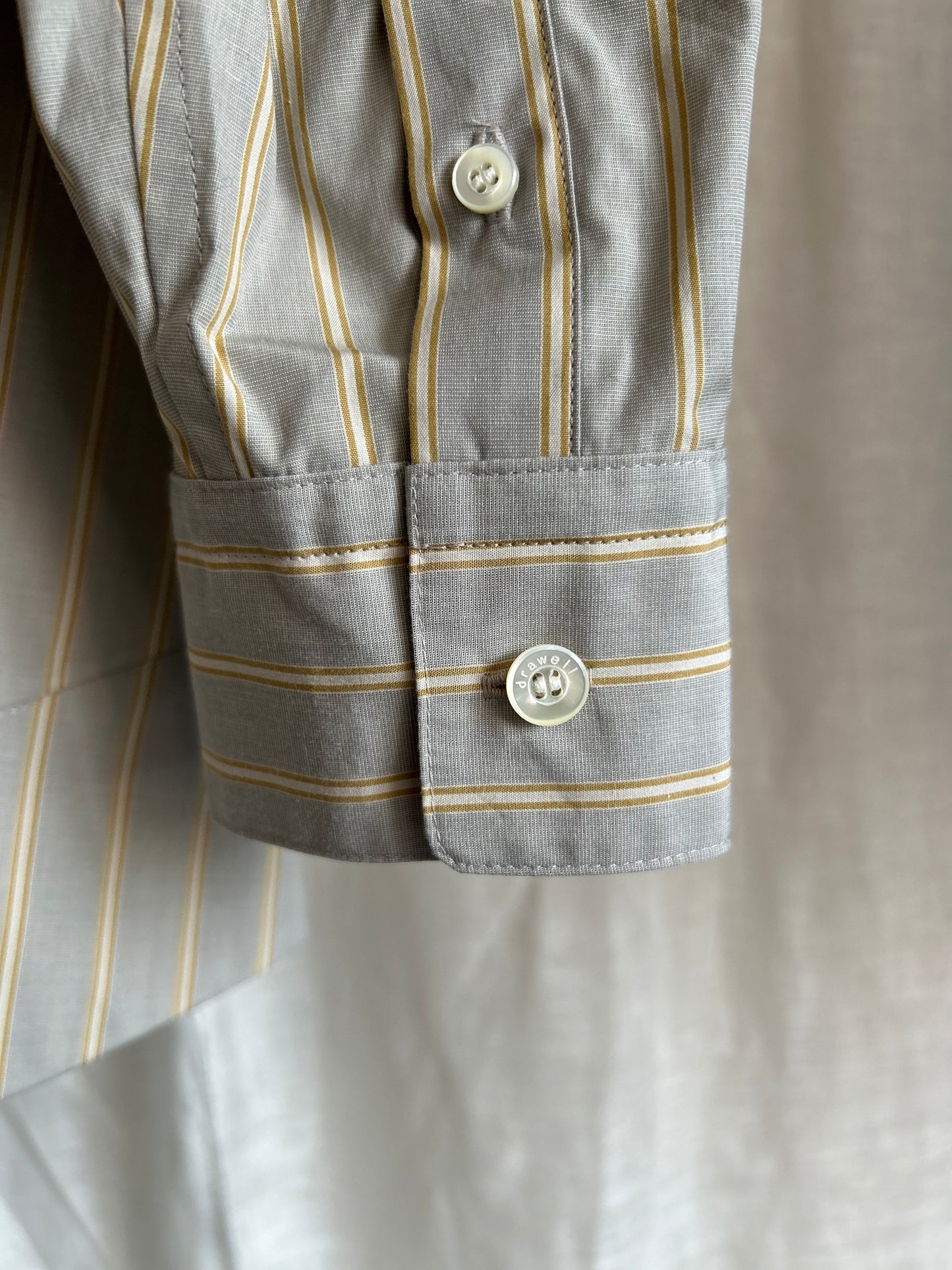 25AW バックフレアシャツ