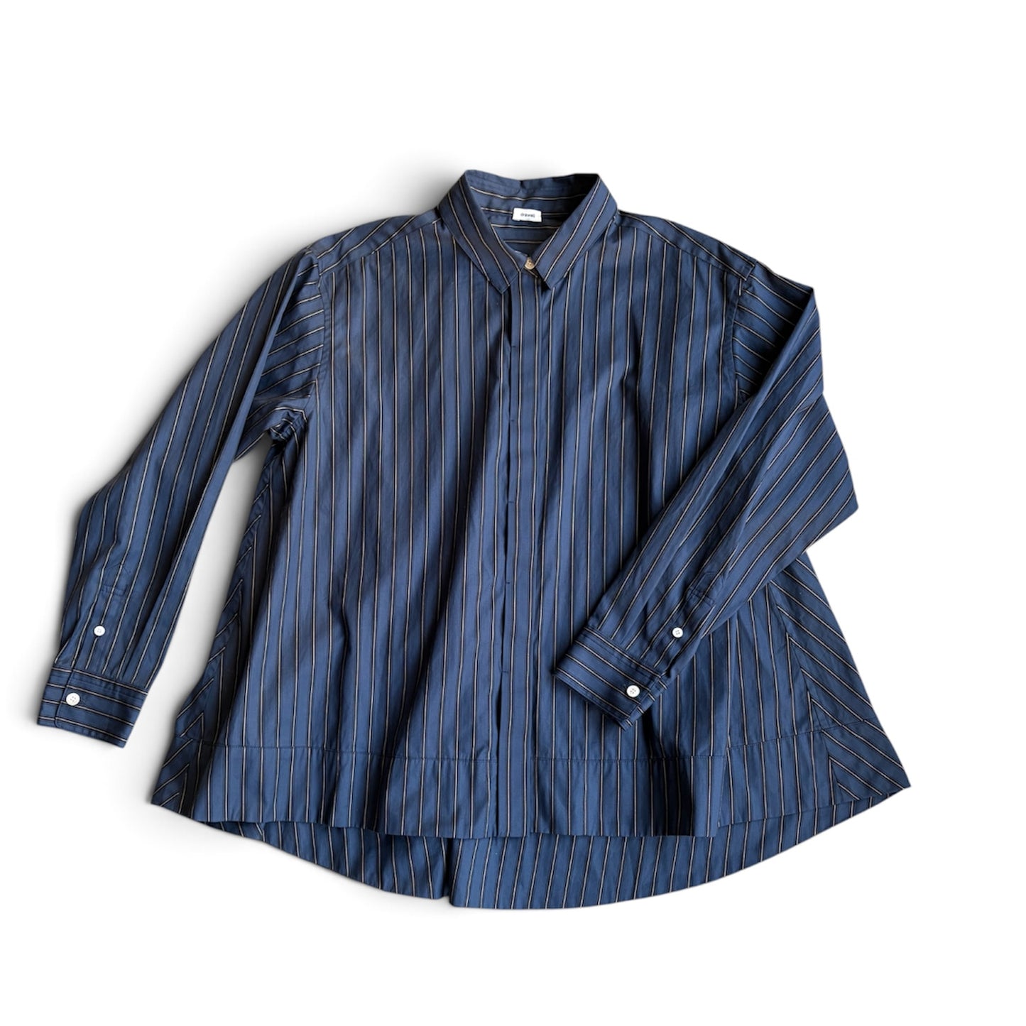 26AWバックフレアシャツ